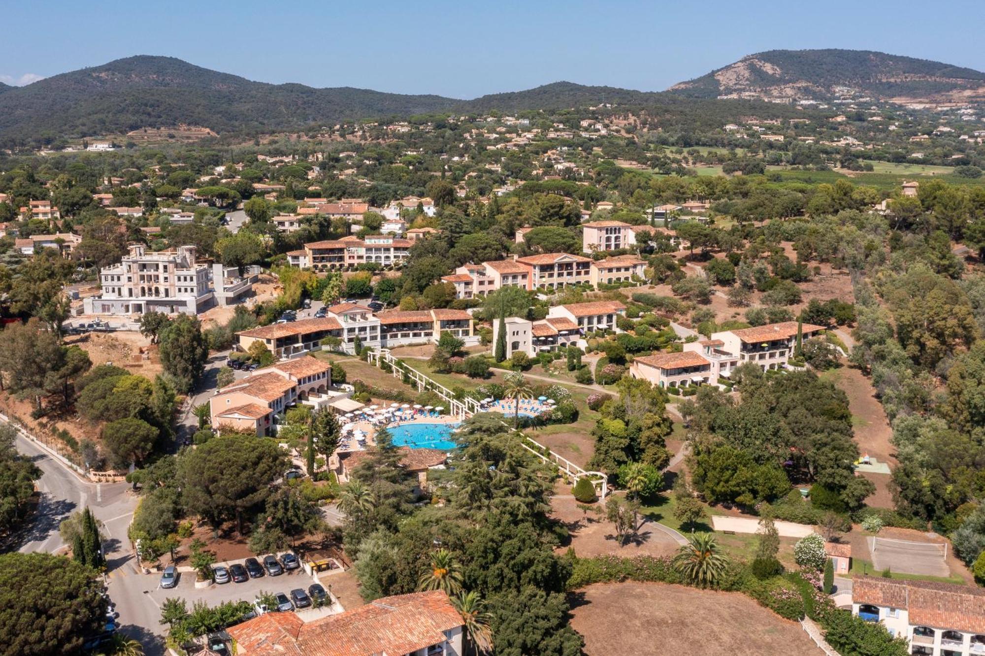 Residence Pierre & Vacances Les Parcs De Grimaud Eksteriør billede