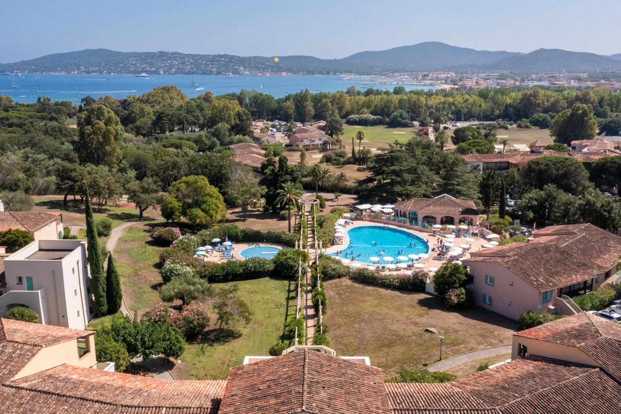 Residence Pierre & Vacances Les Parcs De Grimaud Eksteriør billede
